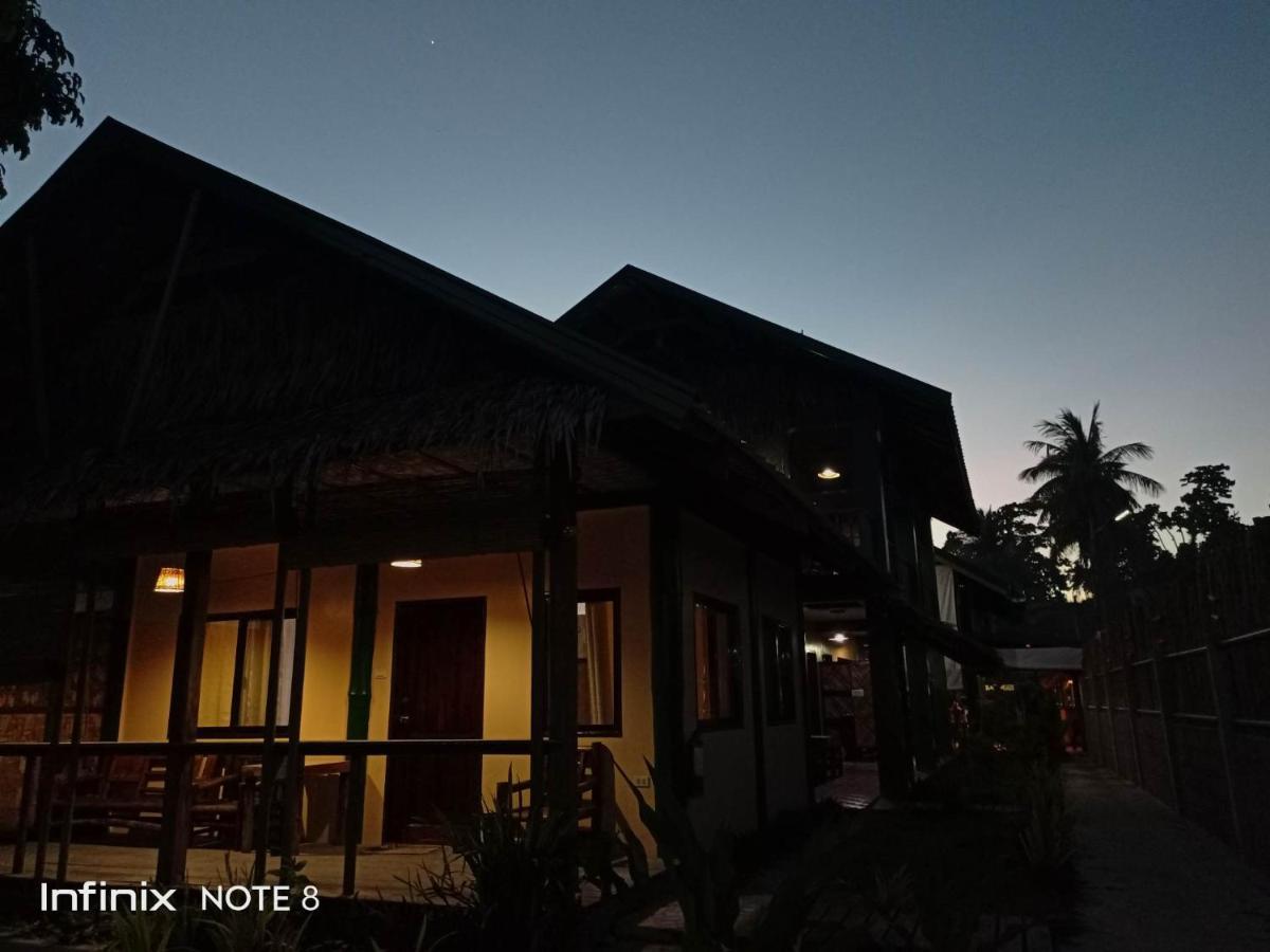 Eddie'S Beach Resort Siargao General Luna  Dış mekan fotoğraf